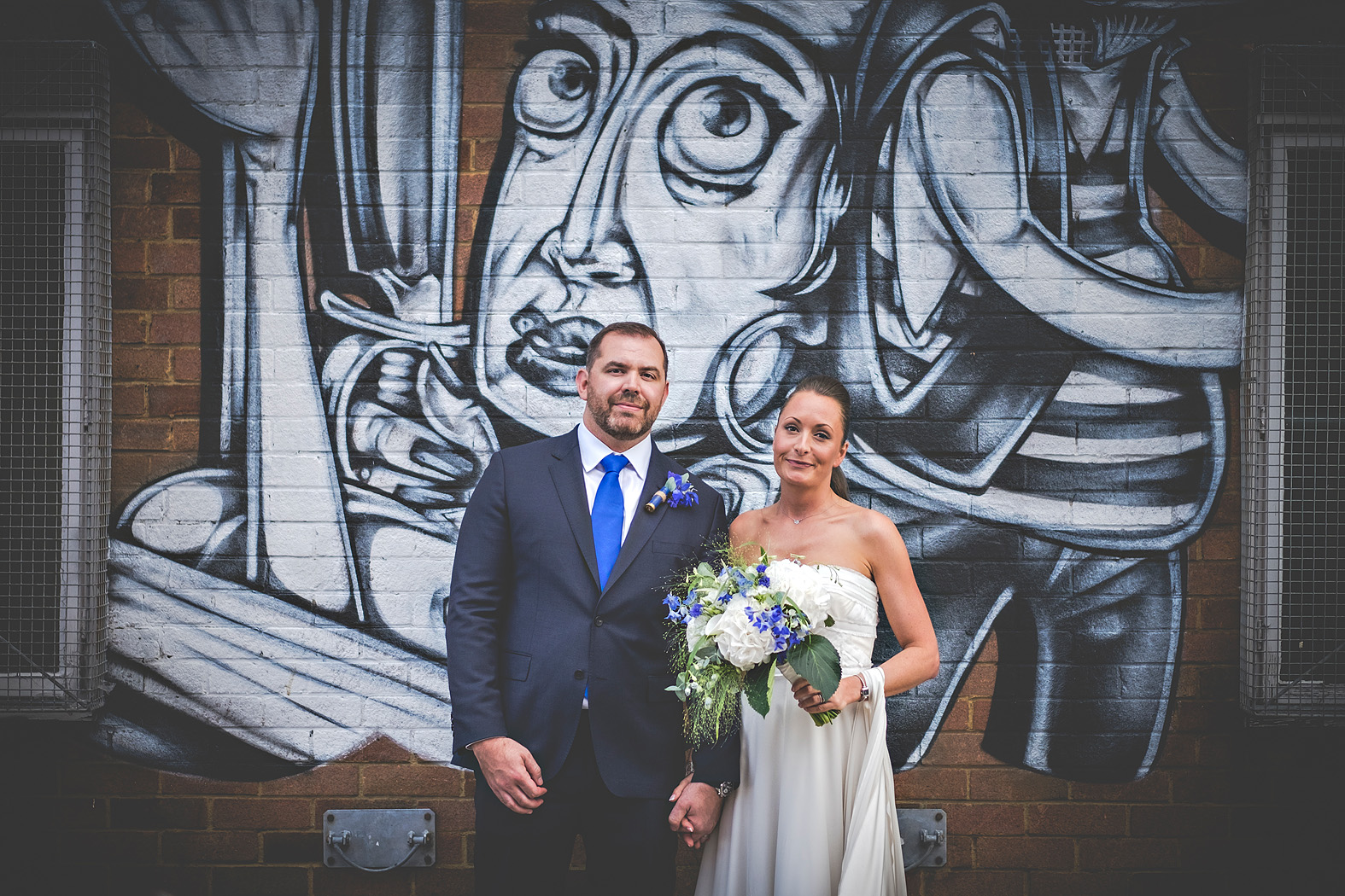 Laura and Luke – London Wedding in Wandsworth – Shootinghip